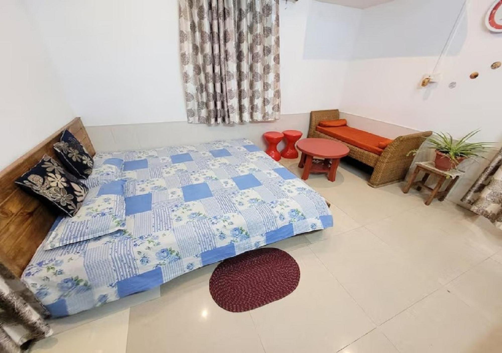 Amazing Homestay Гувахати Экстерьер фото